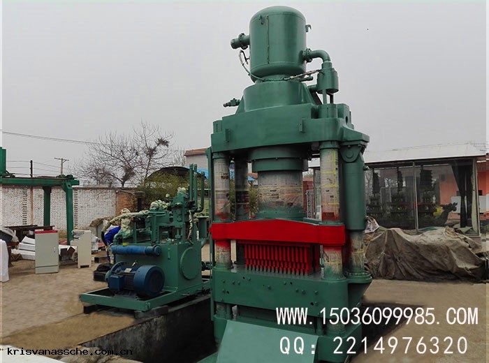 全(chéng)自(zì)動壓磚機