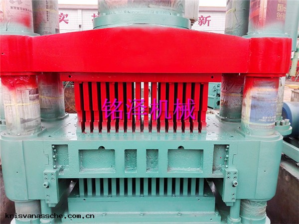可壓(yā)制煤矸石磚壓(yā)磚機